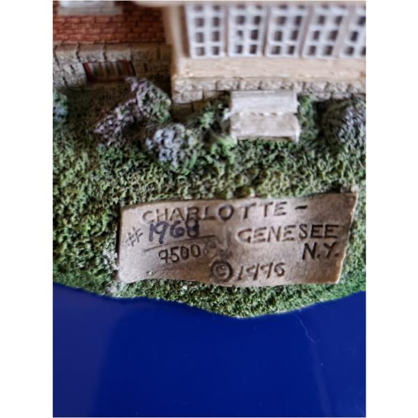 1996 Harbour Lights Charlotte Genesse NY Lighthouse #165 1968/9500