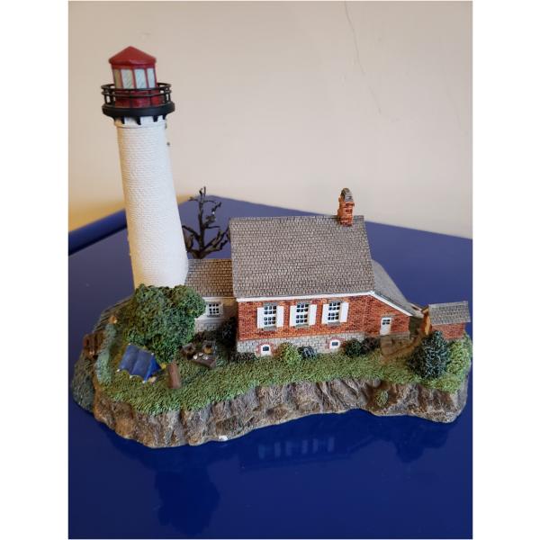 2001 HARBOUR LIGHTS LIGHTHOUSE #634 ST. HELENA, MICHIGAN--LIGHTHOUSE DAY