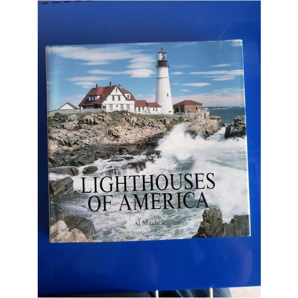 Lighthouses of America by Al Mitchell (Hardcover)