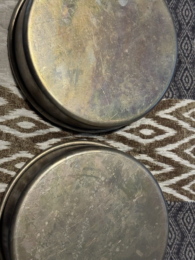 Nordic Ware Naturals 9" Round Layer Cake Pan Set of 2 – New Open Box – Made in USA